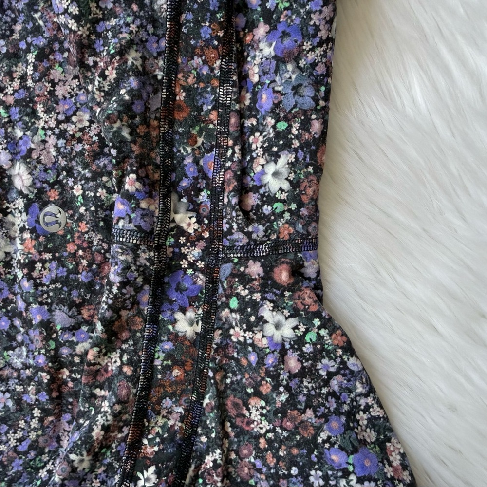 lululemon Align™ High-Rise Short 6" Flower Burst Multi 8 - Picture 6 of 7